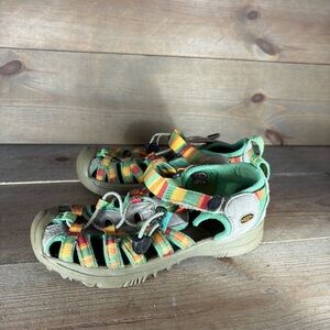 keen newport kids youth size 13 shoes green waterproof athletic outdoor sandals